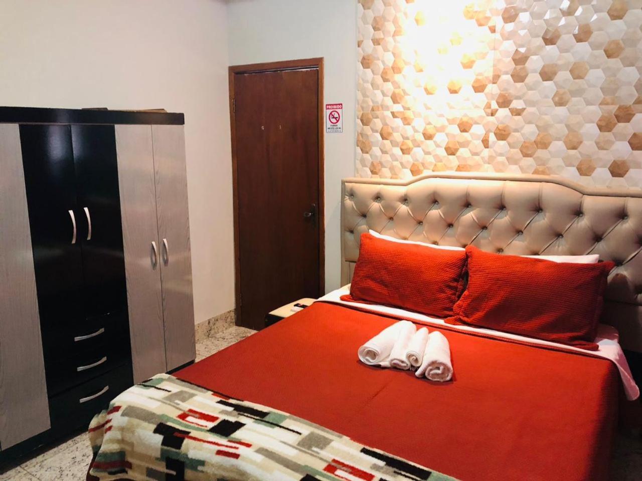 Aparthotel Flat Do Bispo Uberlândia Esterno foto