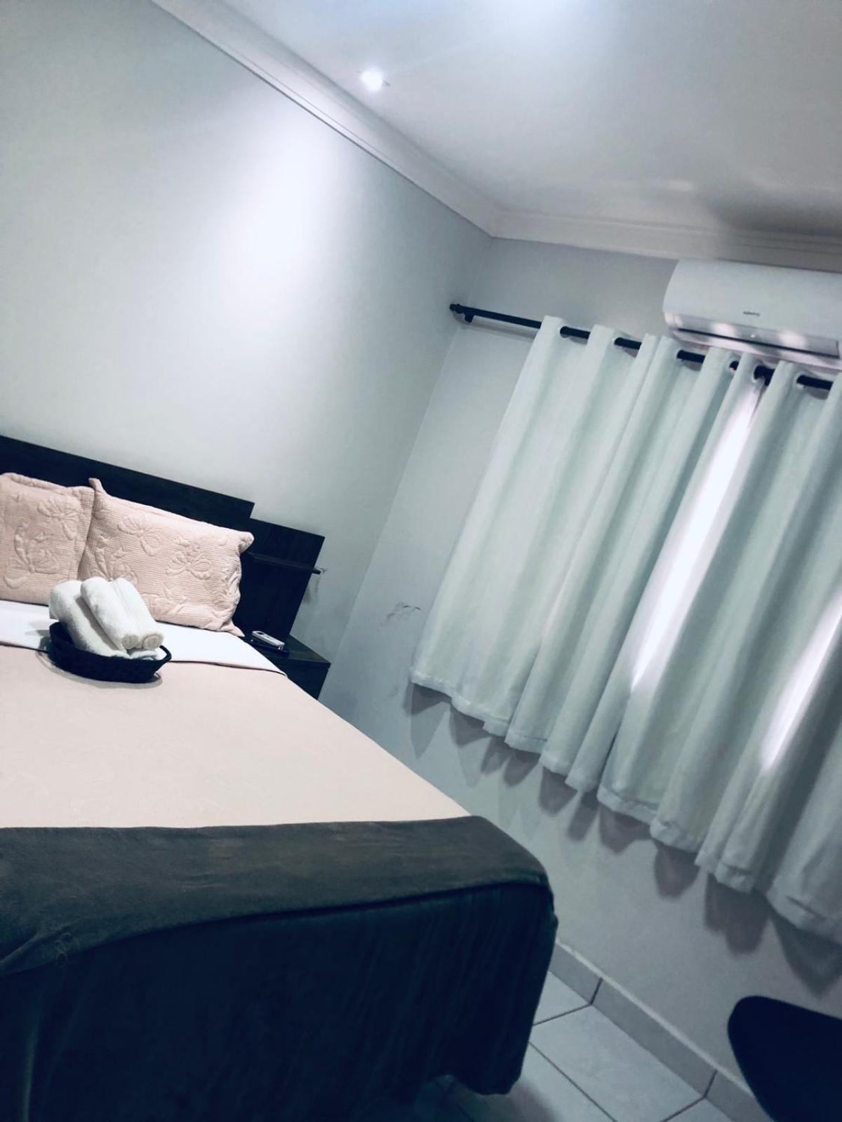 Aparthotel Flat Do Bispo Uberlândia Esterno foto